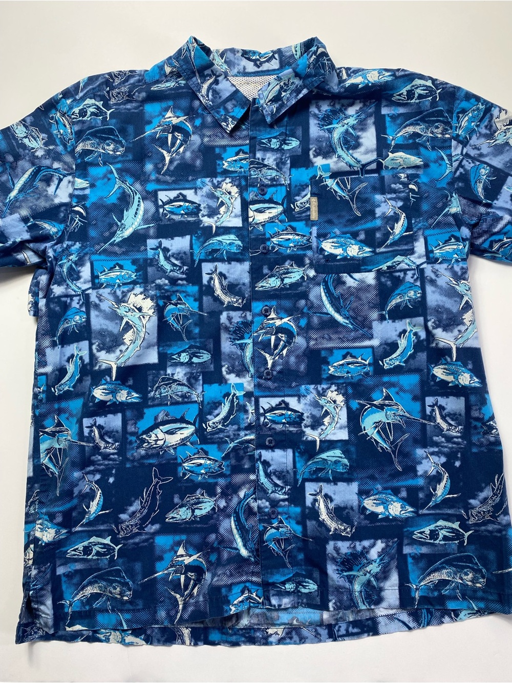 Columbia PFG Fish Print Short Sleeve Button Down Shirt